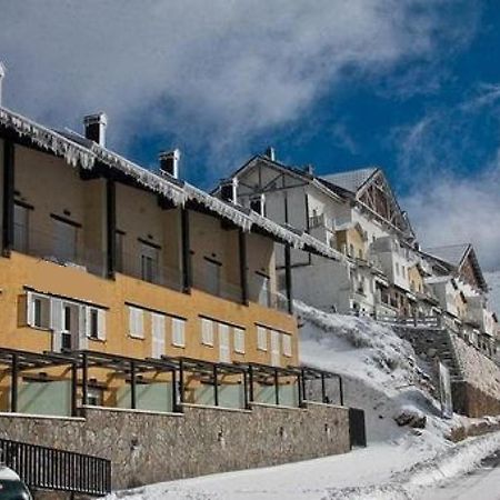 Vista Nevada Ski Lodge เซียร์ราเนบาดา ภายนอก รูปภาพ