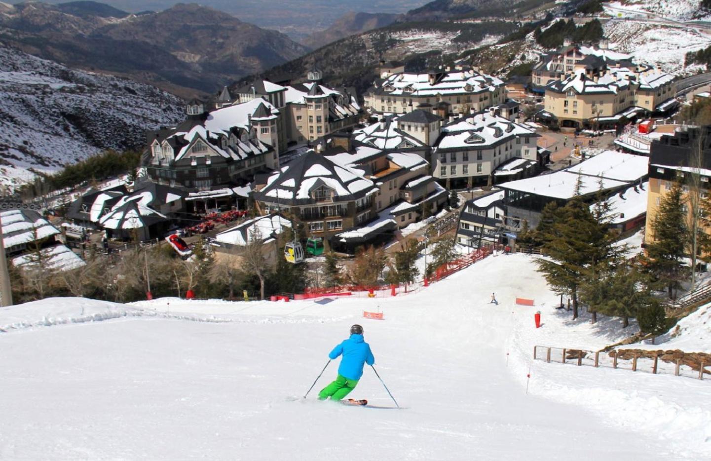 Vista Nevada Ski Lodge เซียร์ราเนบาดา ภายนอก รูปภาพ