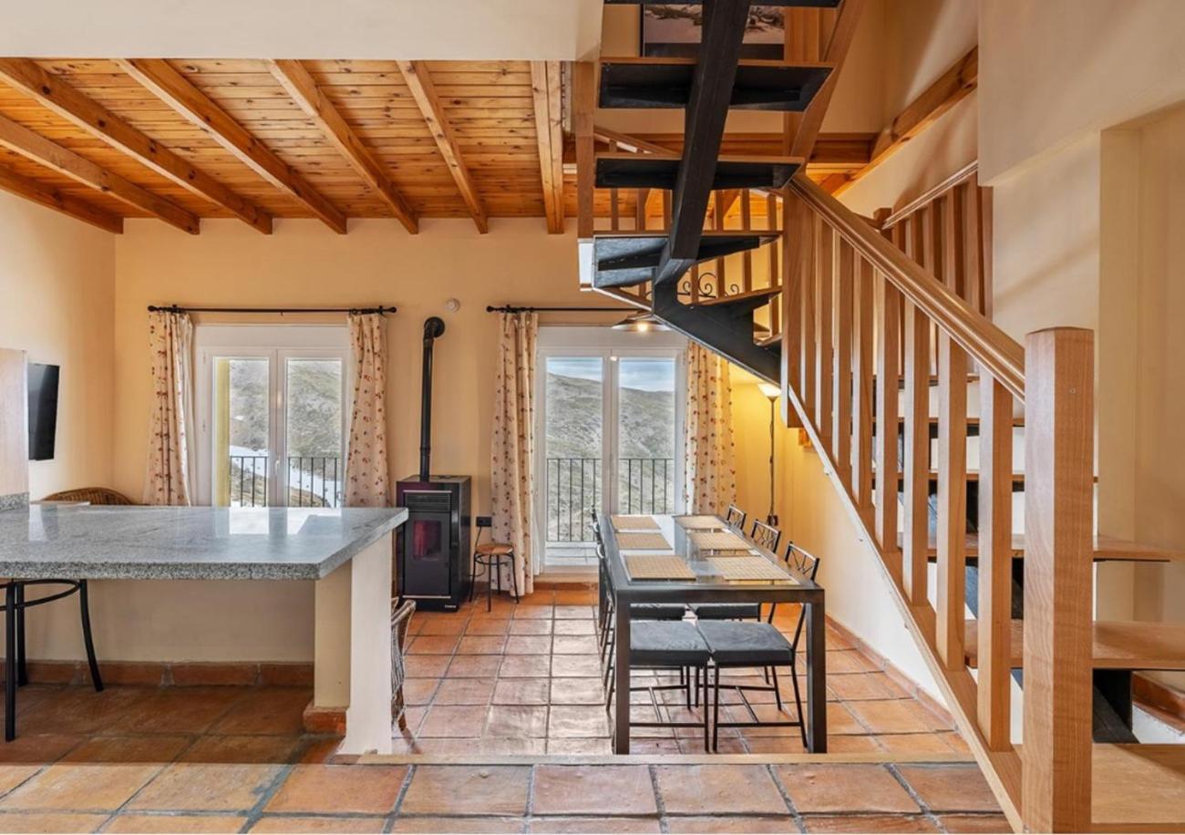 Vista Nevada Ski Lodge เซียร์ราเนบาดา ภายนอก รูปภาพ